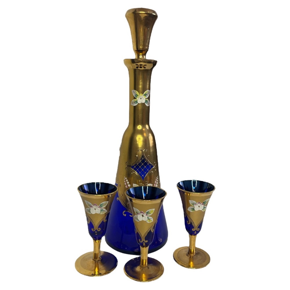 Glass Of Venice Murano Glass Decanter Set with Three Small Glasses 24K Gold Leaf